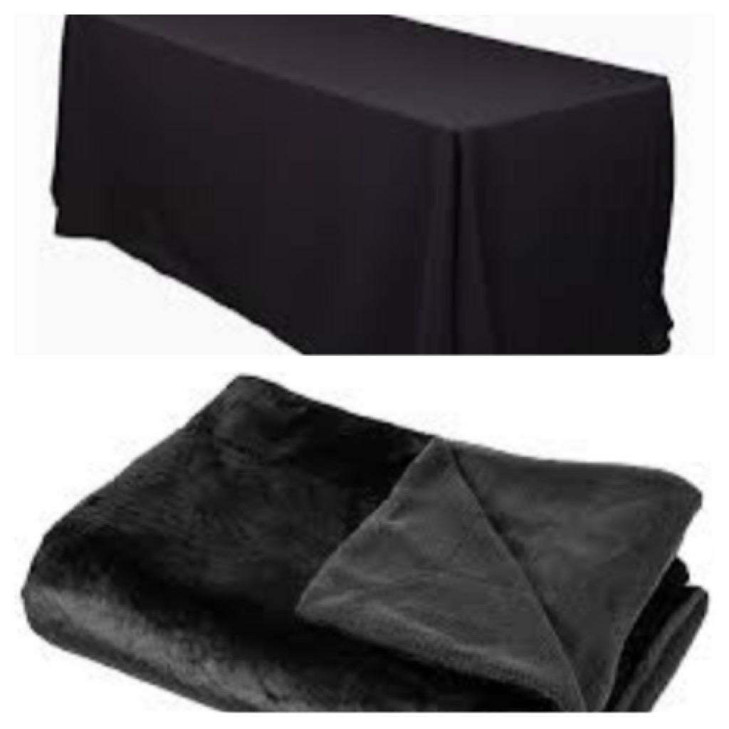 Table cloth and throw 